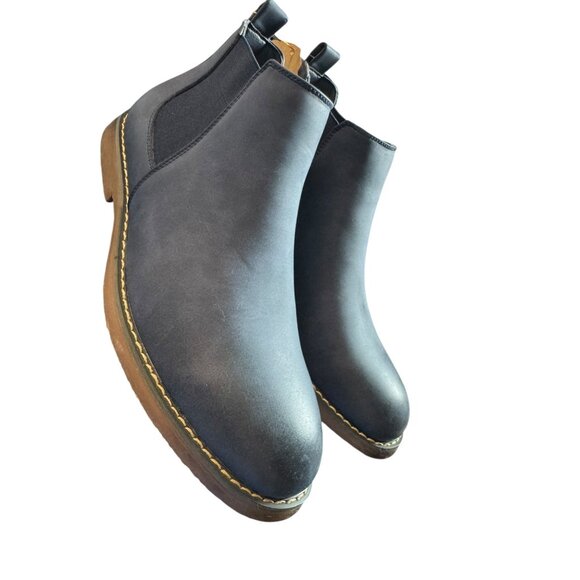 Men's Chelsea Slip On Ankle Boots Size 8 Leather Upper & Rubber Sole Black - Picture 3 of 8